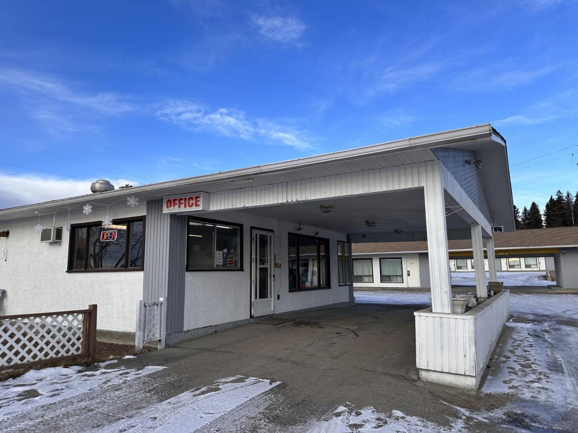 Howard Johnson By Wyndham Edson Exterior photo